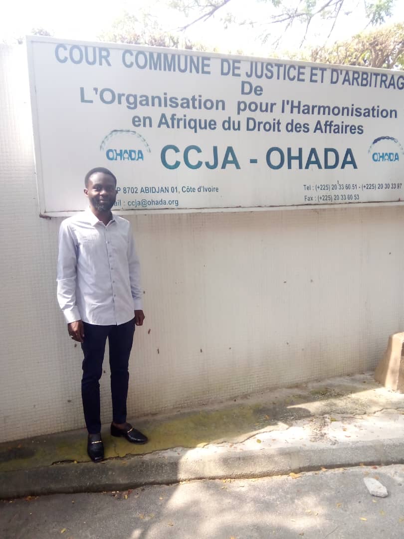 Me Florent LUWA à Abidjan